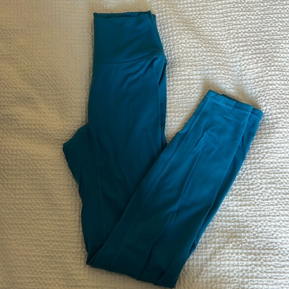 Light blue leggings! size S